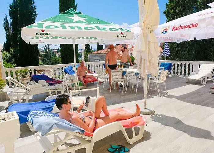 Ξενοδοχείο Top-hotel Esperanto - Selce